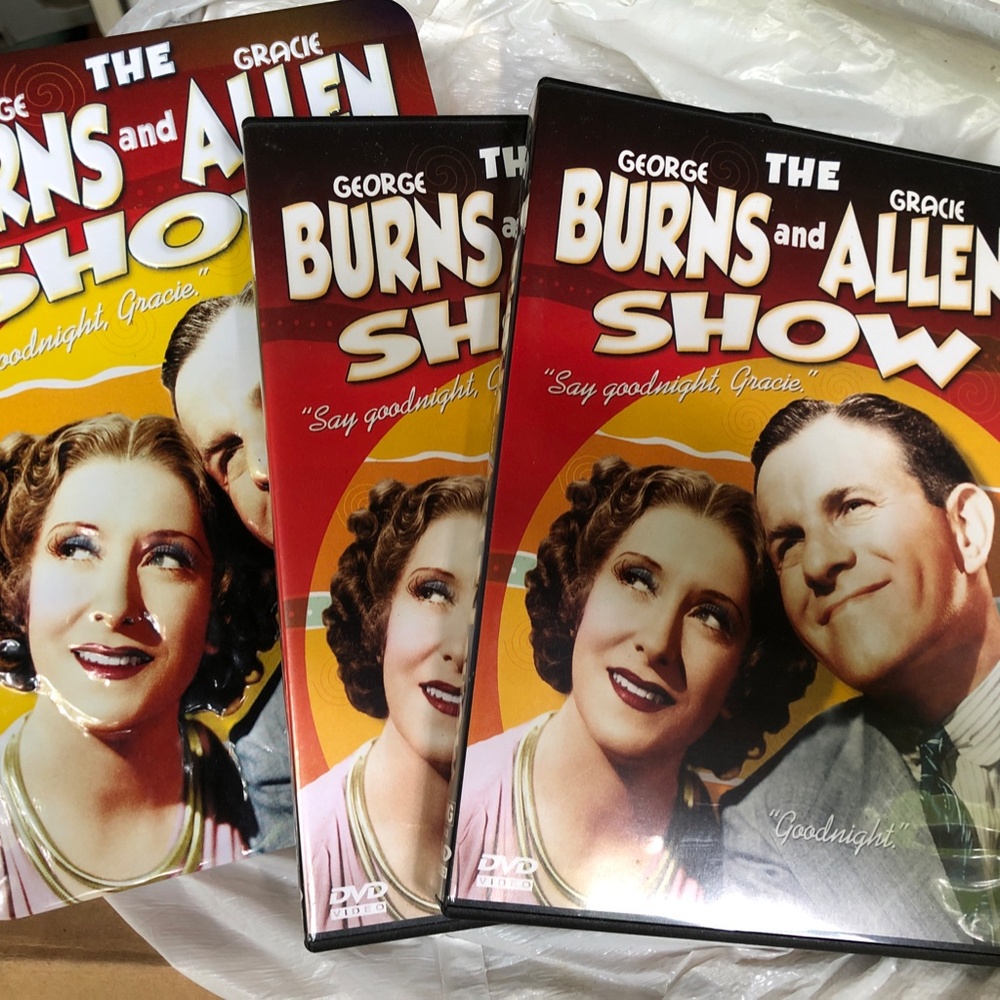 The George Burns and Gracie Allen Show 2 DVD set in collectors Tin